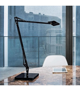 KELVIN LED BASE GREEN MODE Lampada da tavolo LED 3000K NERO LUCIDO